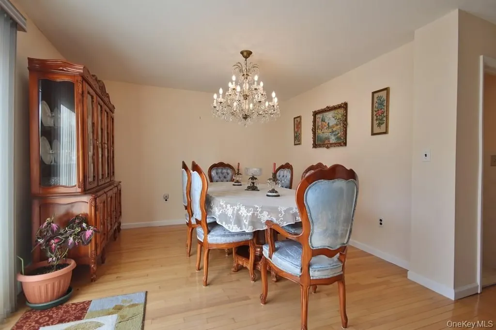 193 Buckshollow Road Mahopac NY 10541