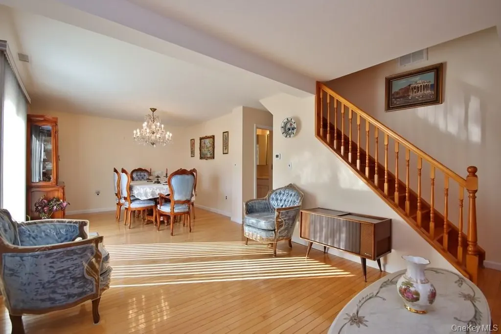 193 Buckshollow Road Mahopac NY 10541