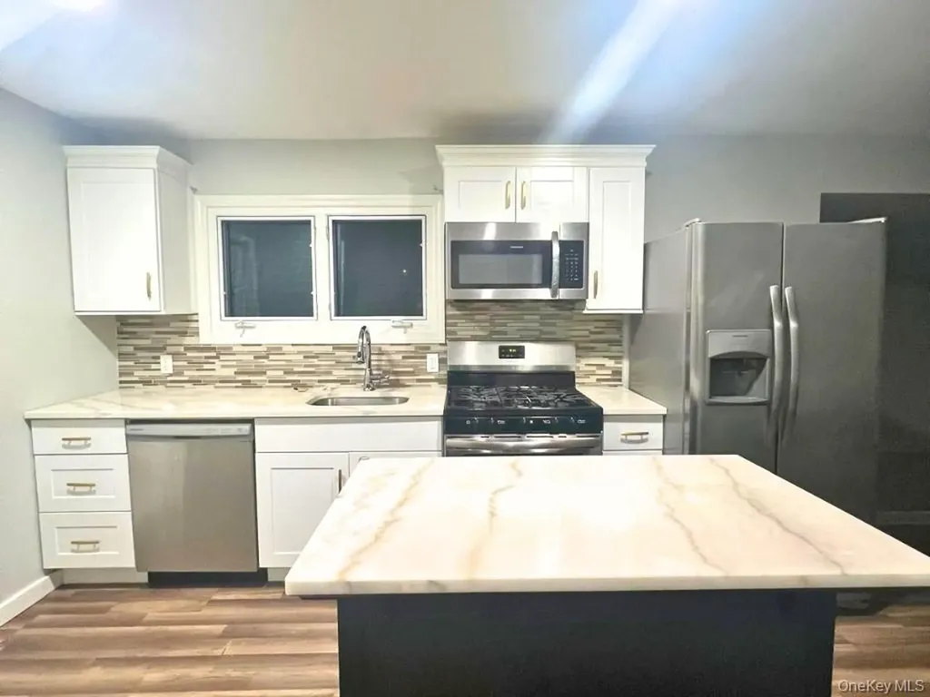 240 S Strong Avenue Lindenhurst NY 11757