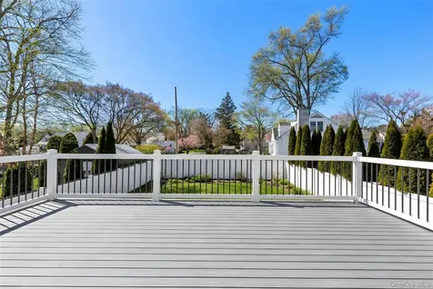 4 W Glen Avenue Port Chester NY 10573
