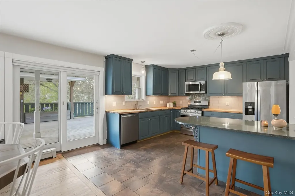 374 Marcott Road Cottekill NY 12419