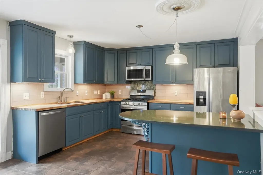 374 Marcott Road Cottekill NY 12419