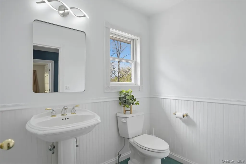 374 Marcott Road Cottekill NY 12419