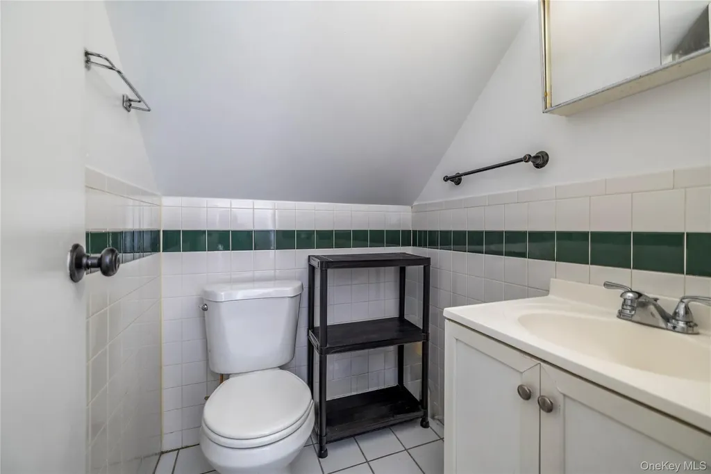 712 Nightingale Road West Hempstead NY 11552