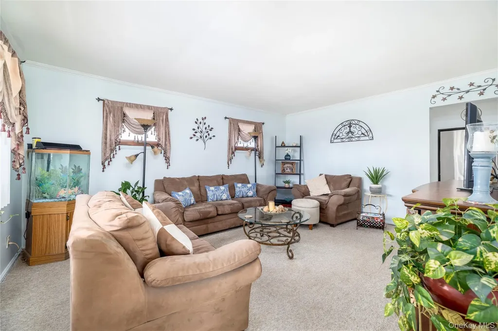 712 Nightingale Road West Hempstead NY 11552