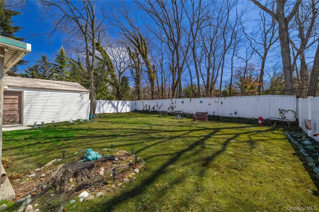 712 Nightingale Road West Hempstead NY 11552