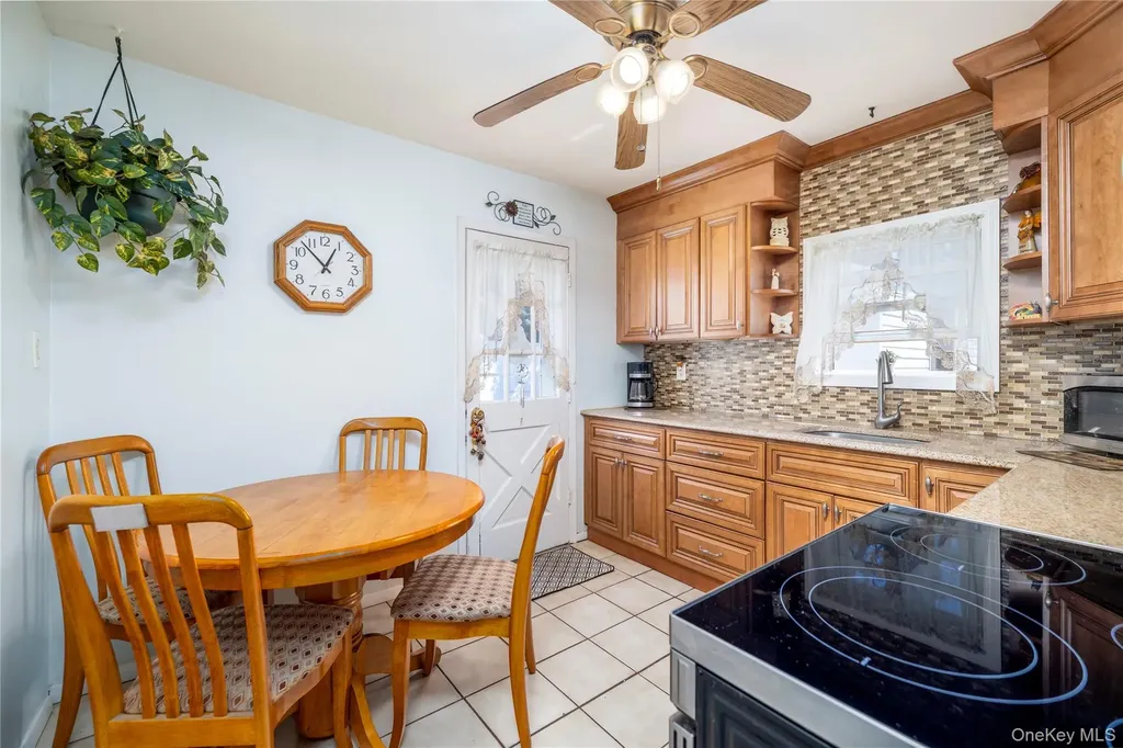 712 Nightingale Road West Hempstead NY 11552