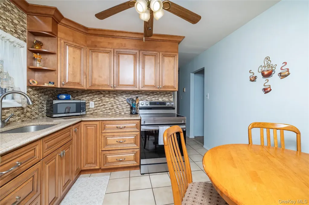 712 Nightingale Road West Hempstead NY 11552