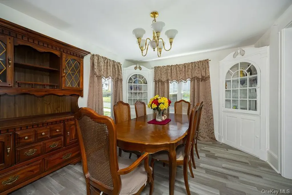 88 Innis Avenue Poughkeepsie NY 12601