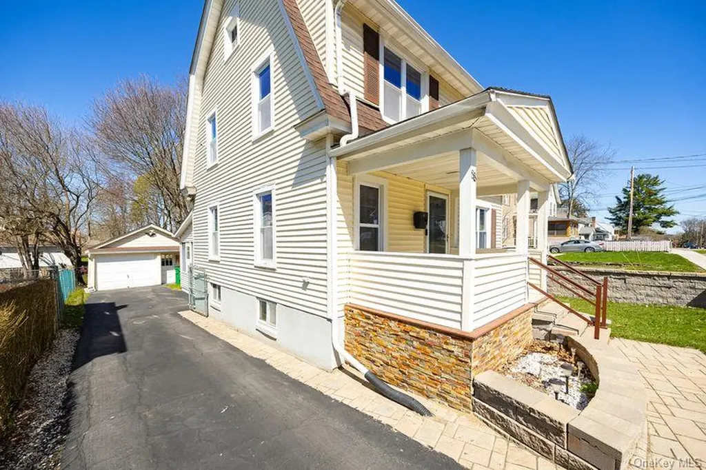 88 Innis Avenue Poughkeepsie NY 12601