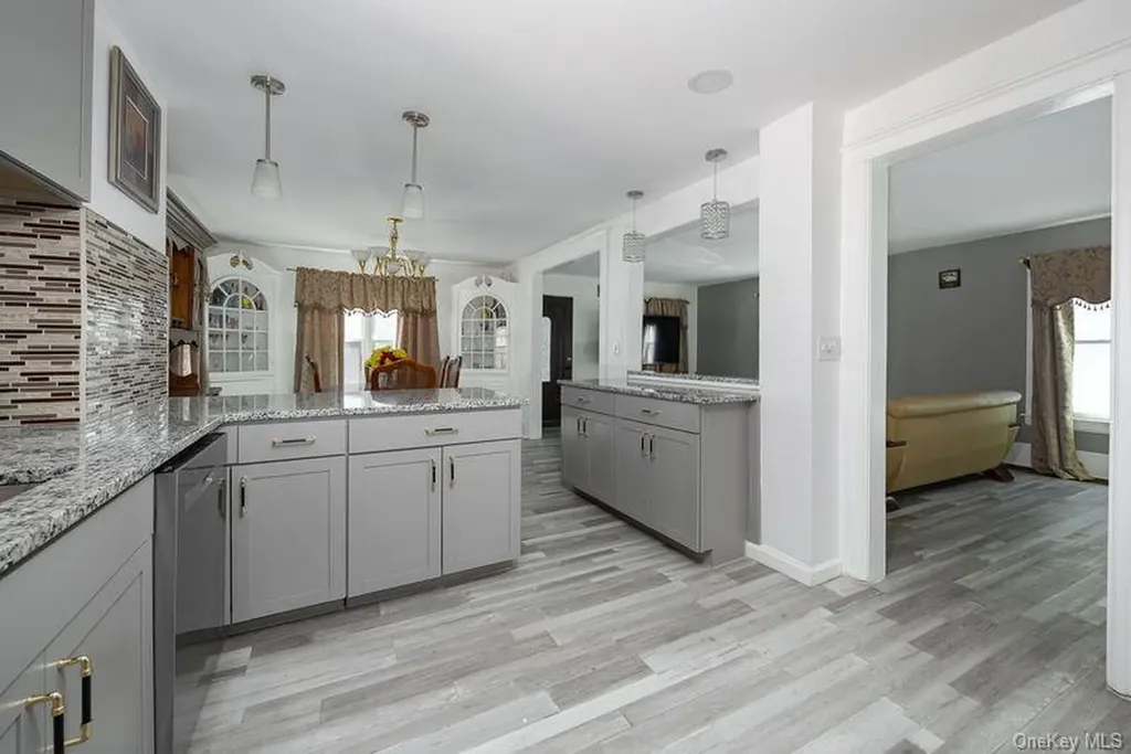 88 Innis Avenue Poughkeepsie NY 12601