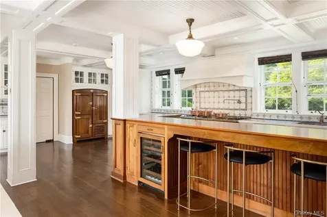 1619 Purchase Street Purchase NY 10577