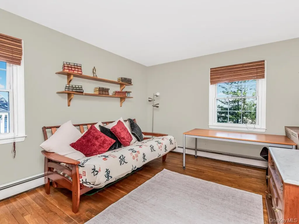 91 Edgecliff Terrace Yonkers NY 10705