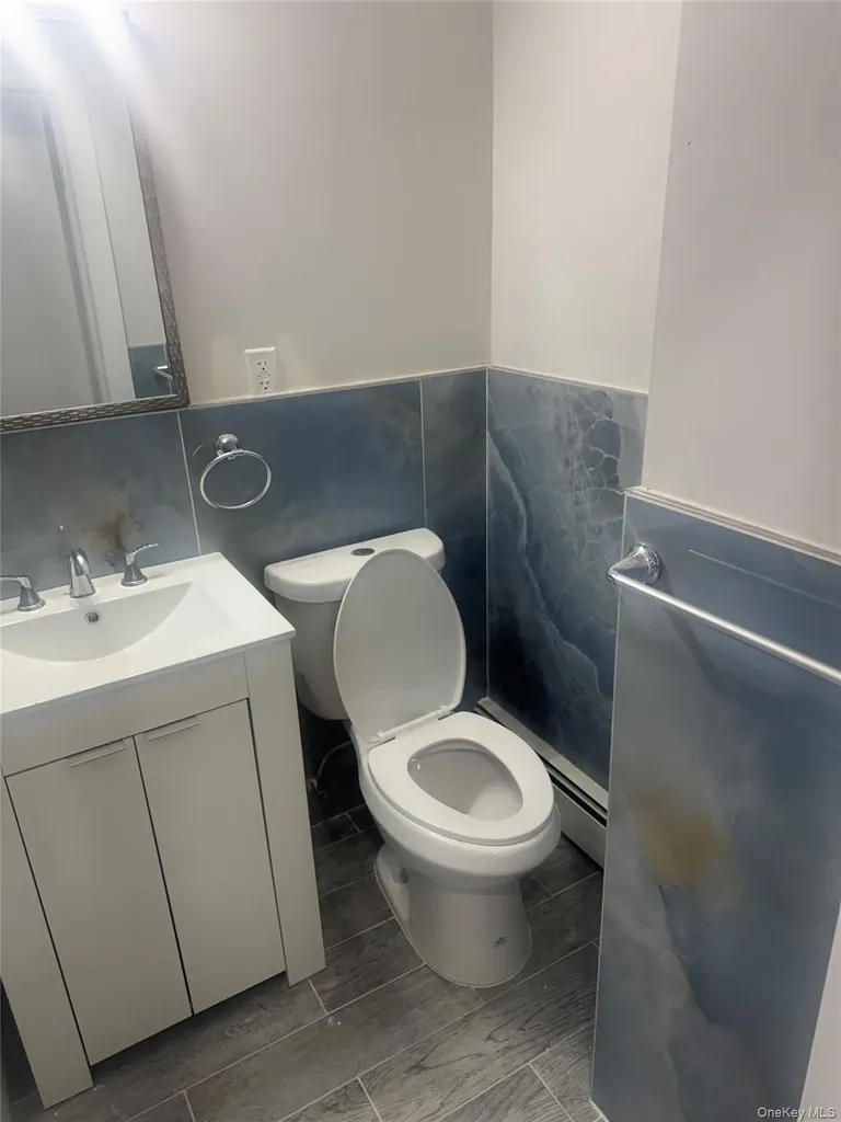 Bronx NY 10465