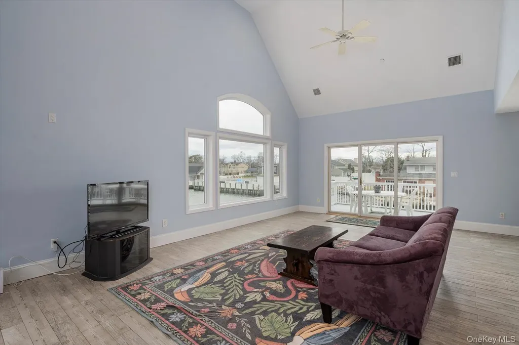 10 Delta Road Massapequa NY 11758
