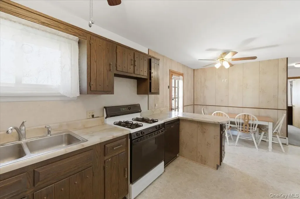 84 Orchard Drive Cairo NY 12451