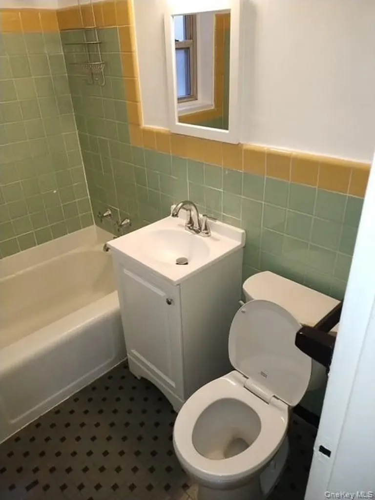 320 S Broadway Tarrytown NY 10591