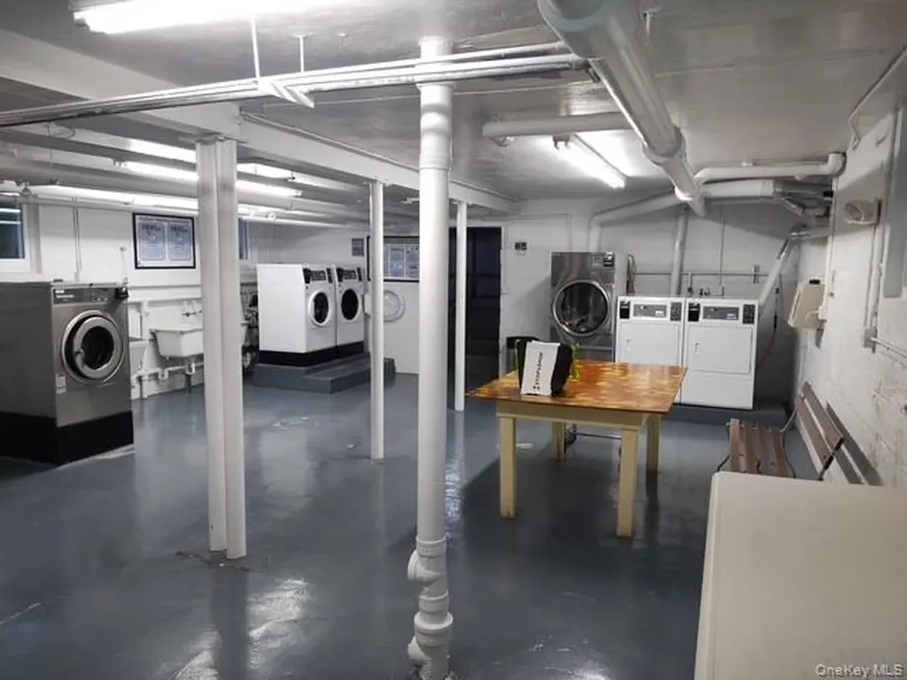 320 S Broadway Tarrytown NY 10591