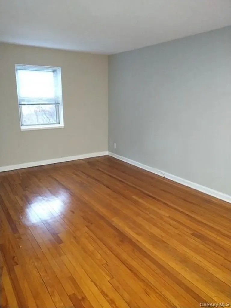 320 S Broadway Tarrytown NY 10591