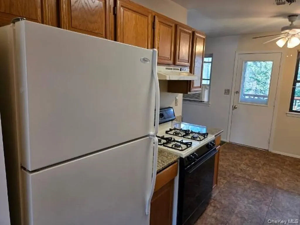 448 Somerset Drive Pearl River NY 10965