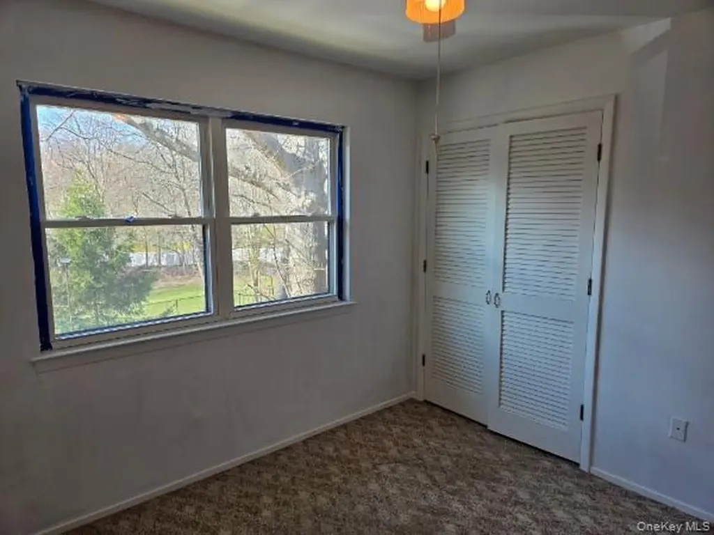 448 Somerset Drive Pearl River NY 10965
