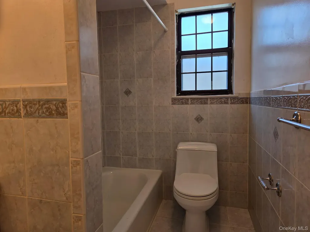 448 Somerset Drive Pearl River NY 10965