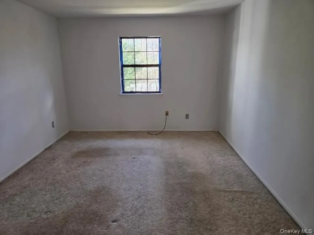448 Somerset Drive Pearl River NY 10965