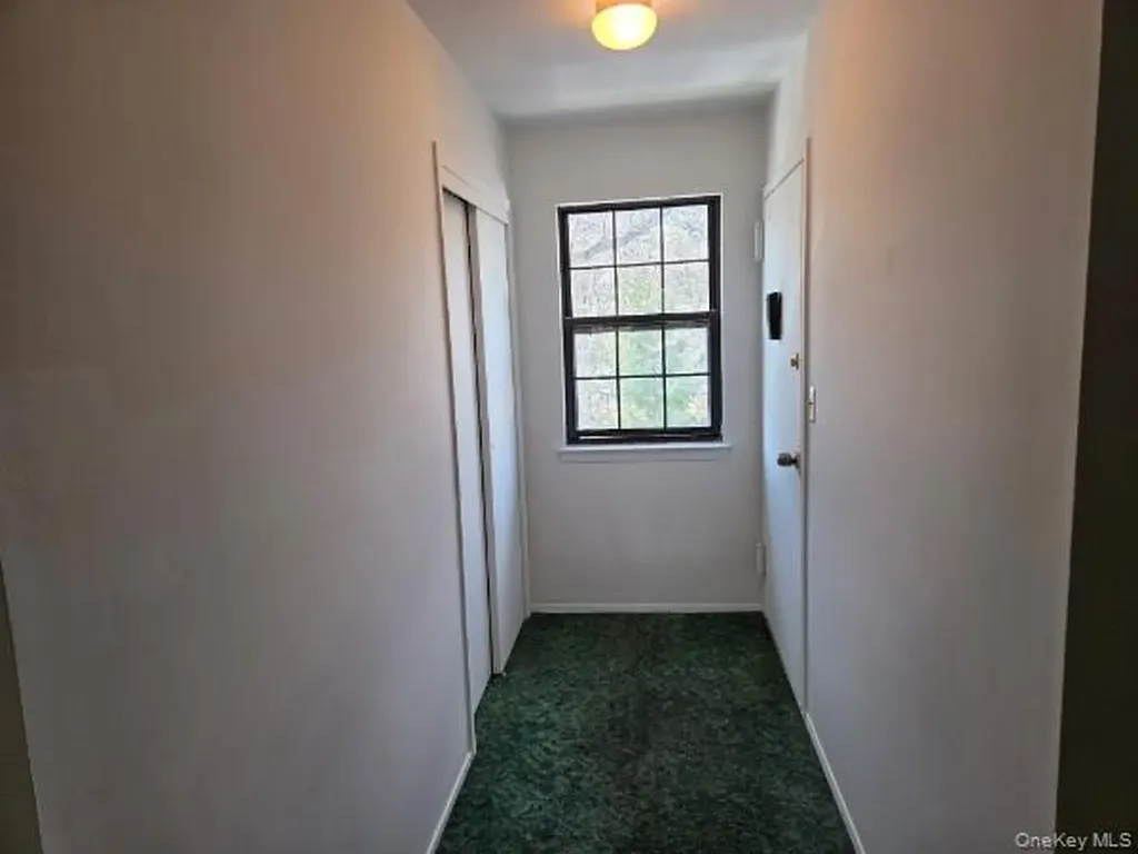 448 Somerset Drive Pearl River NY 10965