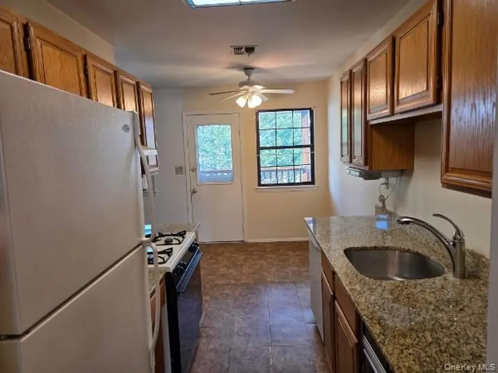448 Somerset Drive Pearl River NY 10965