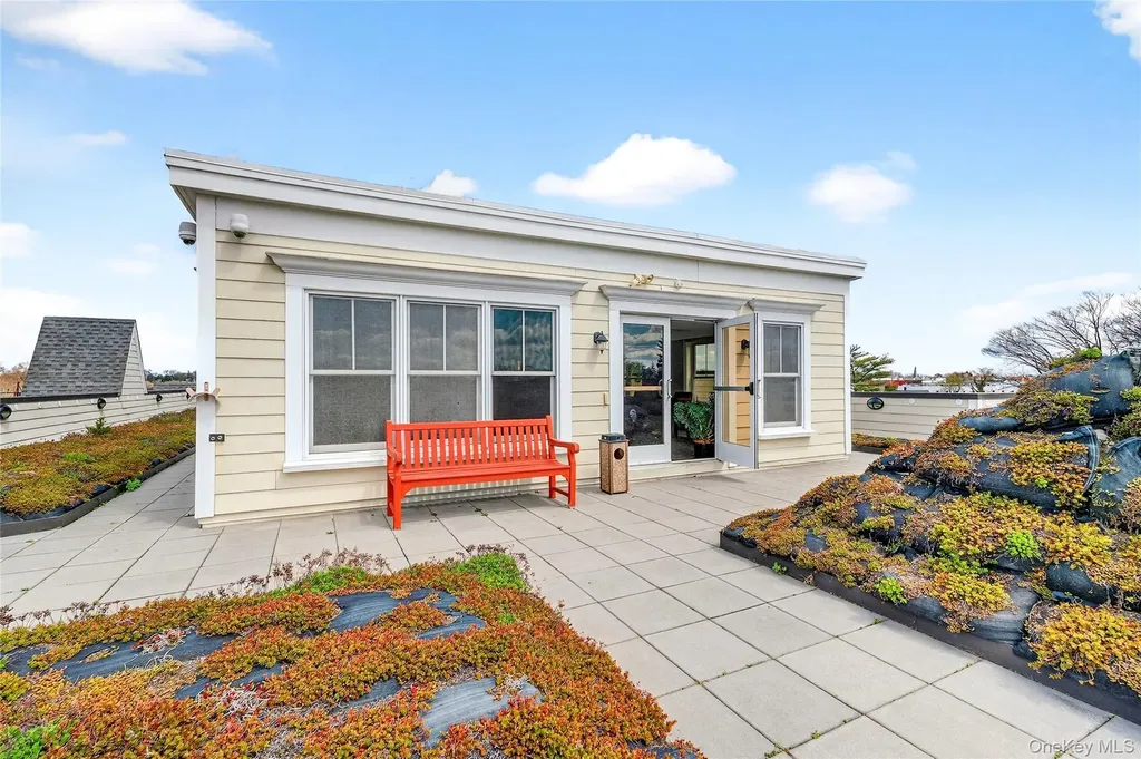 225 Stanley Avenue Mamaroneck NY 10543