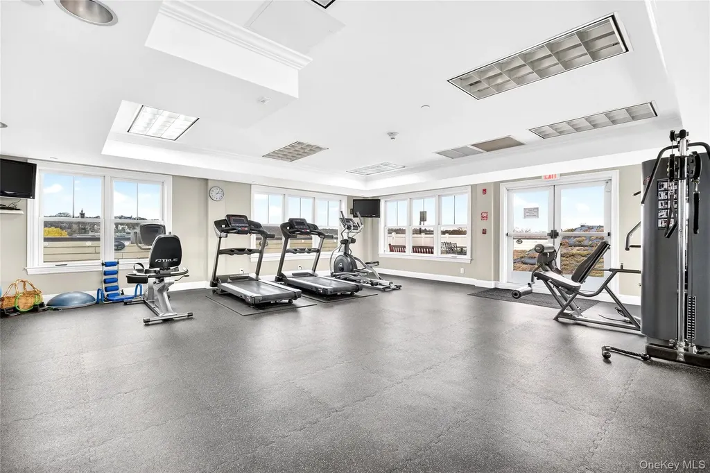 225 Stanley Avenue Mamaroneck NY 10543