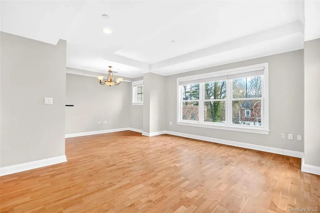 225 Stanley Avenue Mamaroneck NY 10543