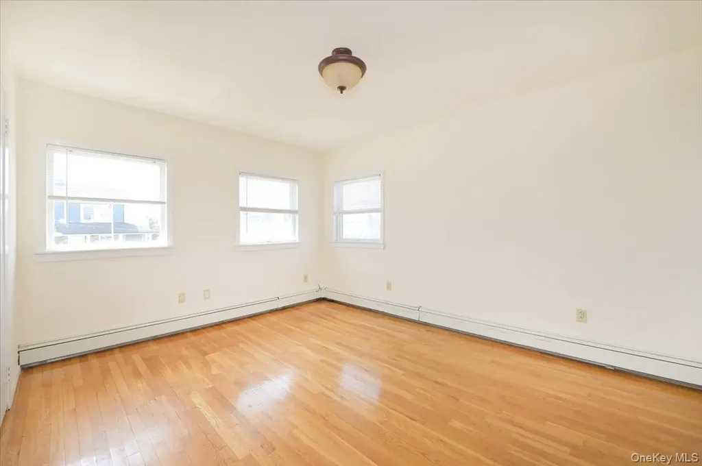 9 Cabot Road W Massapequa NY 11758
