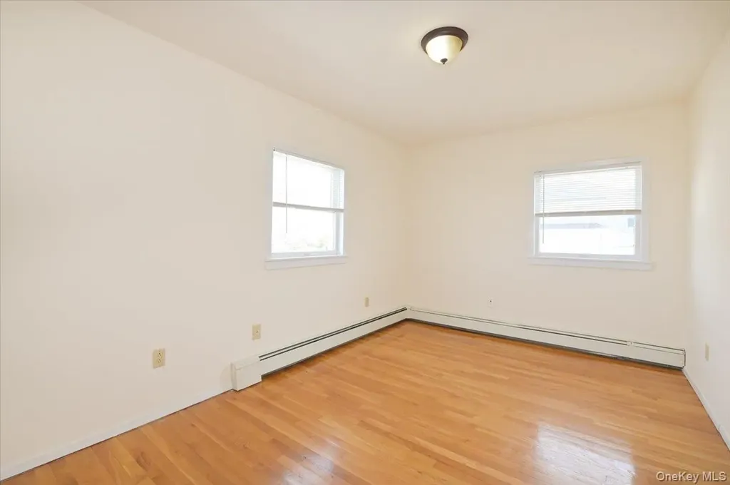 9 Cabot Road W Massapequa NY 11758