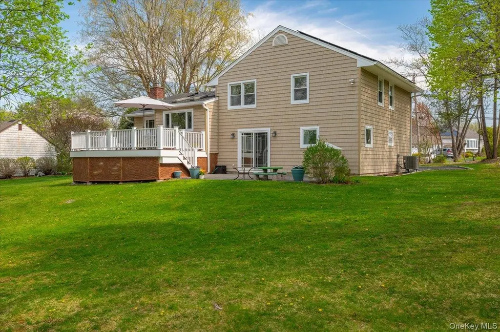 8 Fairlawn Parkway Rye Brook NY 10573