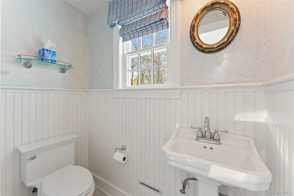 44 Sprague Road Scarsdale NY 10583