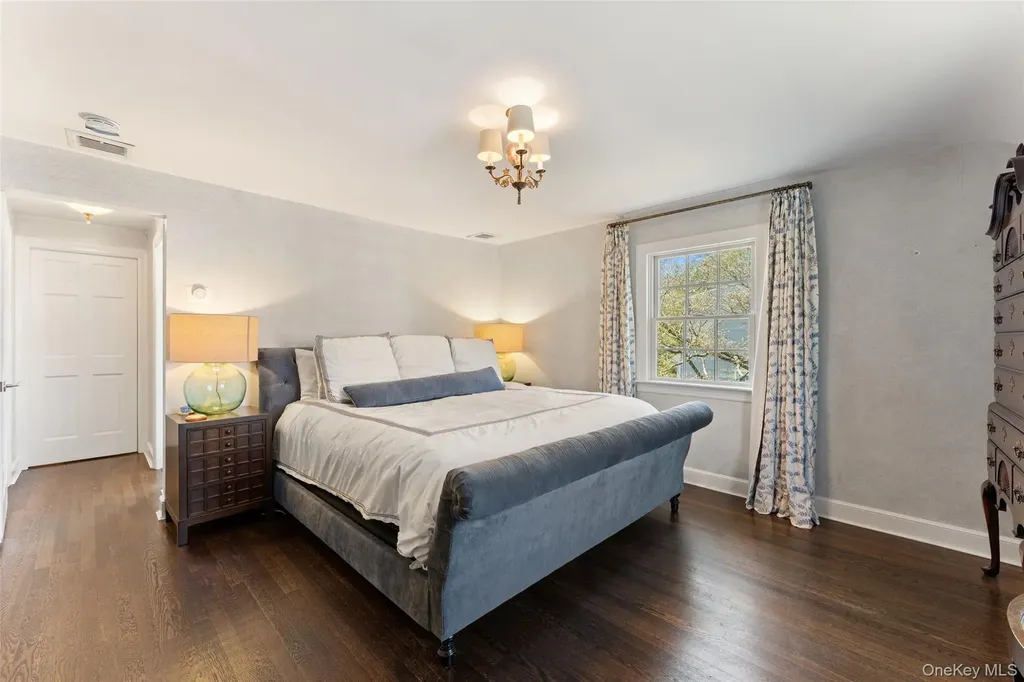 44 Sprague Road Scarsdale NY 10583
