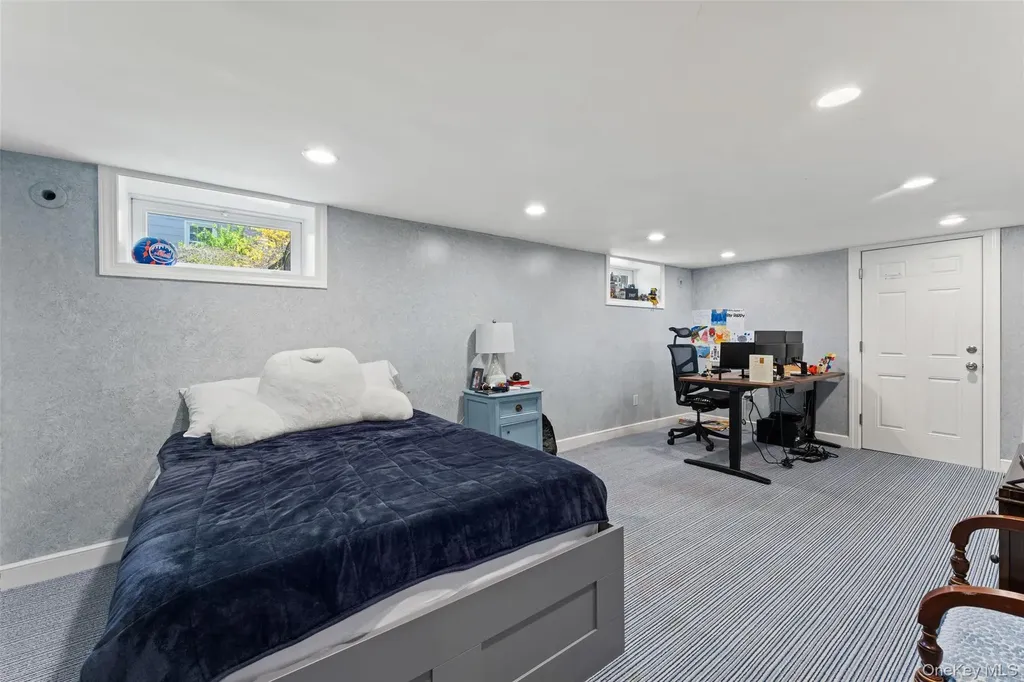 44 Sprague Road Scarsdale NY 10583