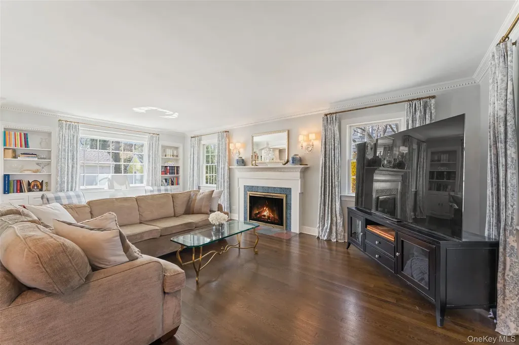 44 Sprague Road Scarsdale NY 10583