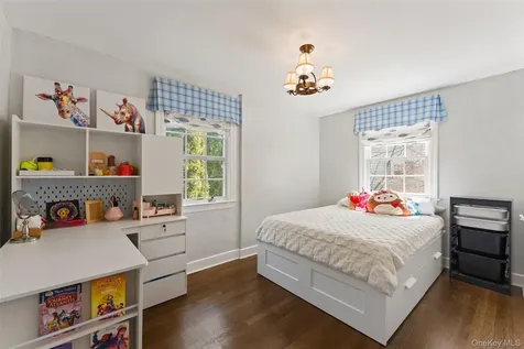 44 Sprague Road Scarsdale NY 10583