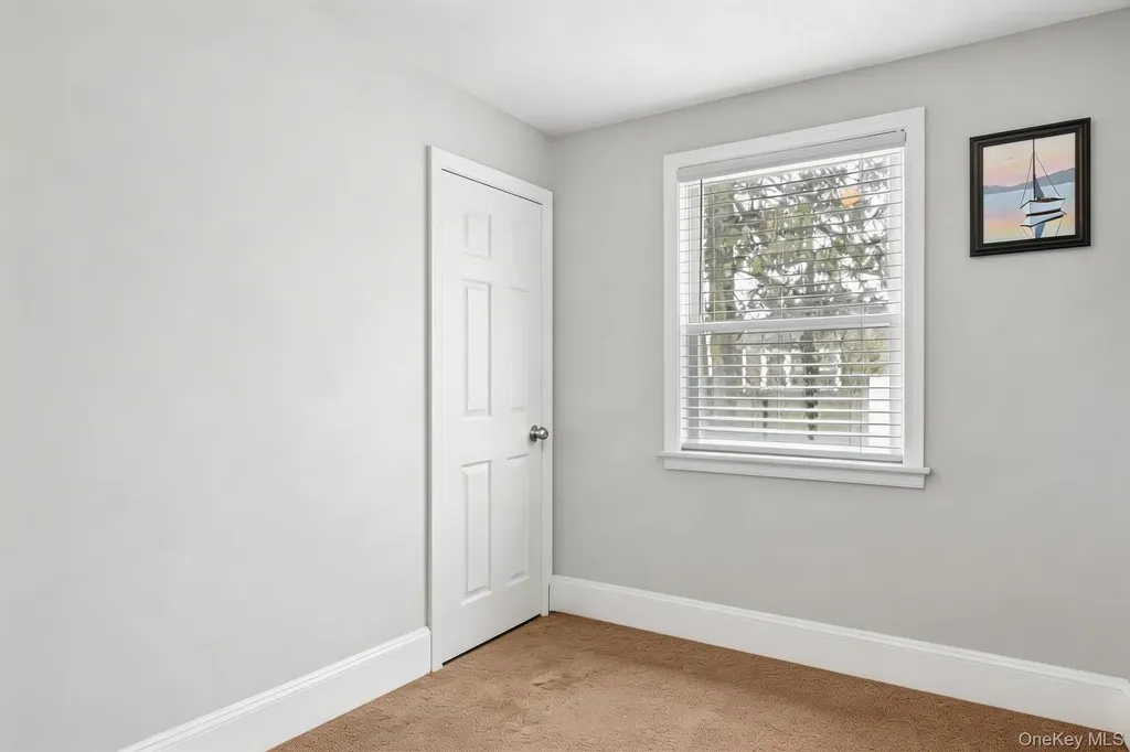 3 Roy Avenue West Islip NY 11795