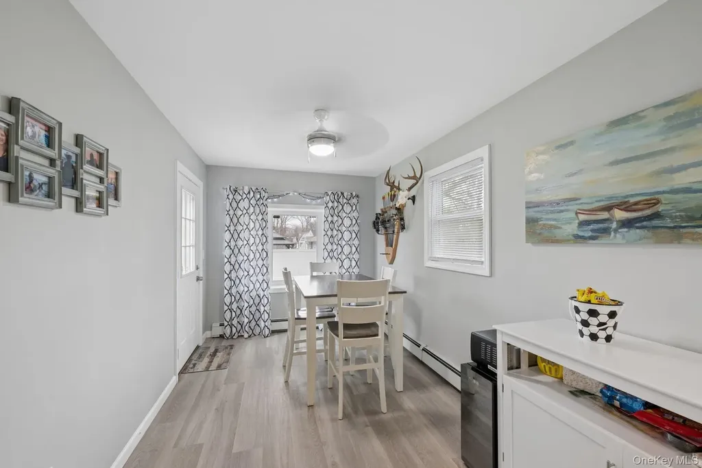 3 Roy Avenue West Islip NY 11795