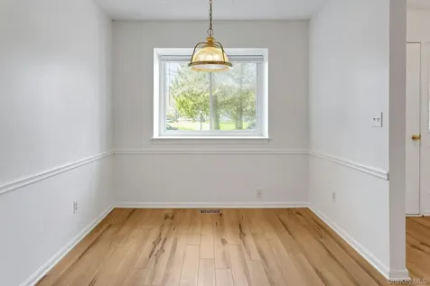 11 Cushing Green S Pawling NY 12564