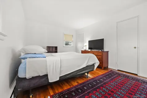 150 Rosedale Avenue White Plains NY 10605