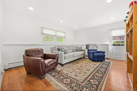 150 Rosedale Avenue White Plains NY 10605