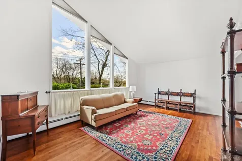150 Rosedale Avenue White Plains NY 10605