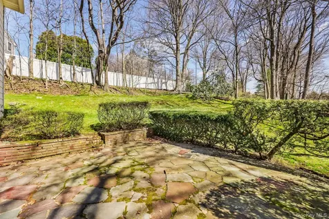 150 Rosedale Avenue White Plains NY 10605