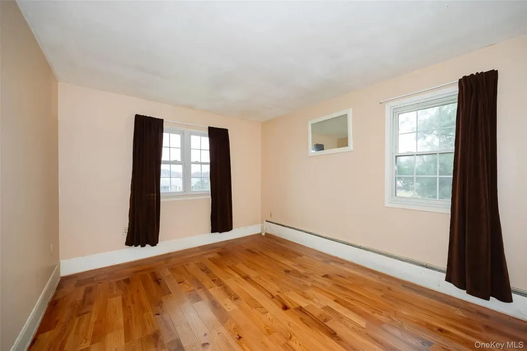 6 Colonial Road Beacon NY 12508