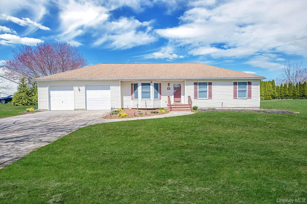 84 Crystal Drive Aquebogue NY 11931