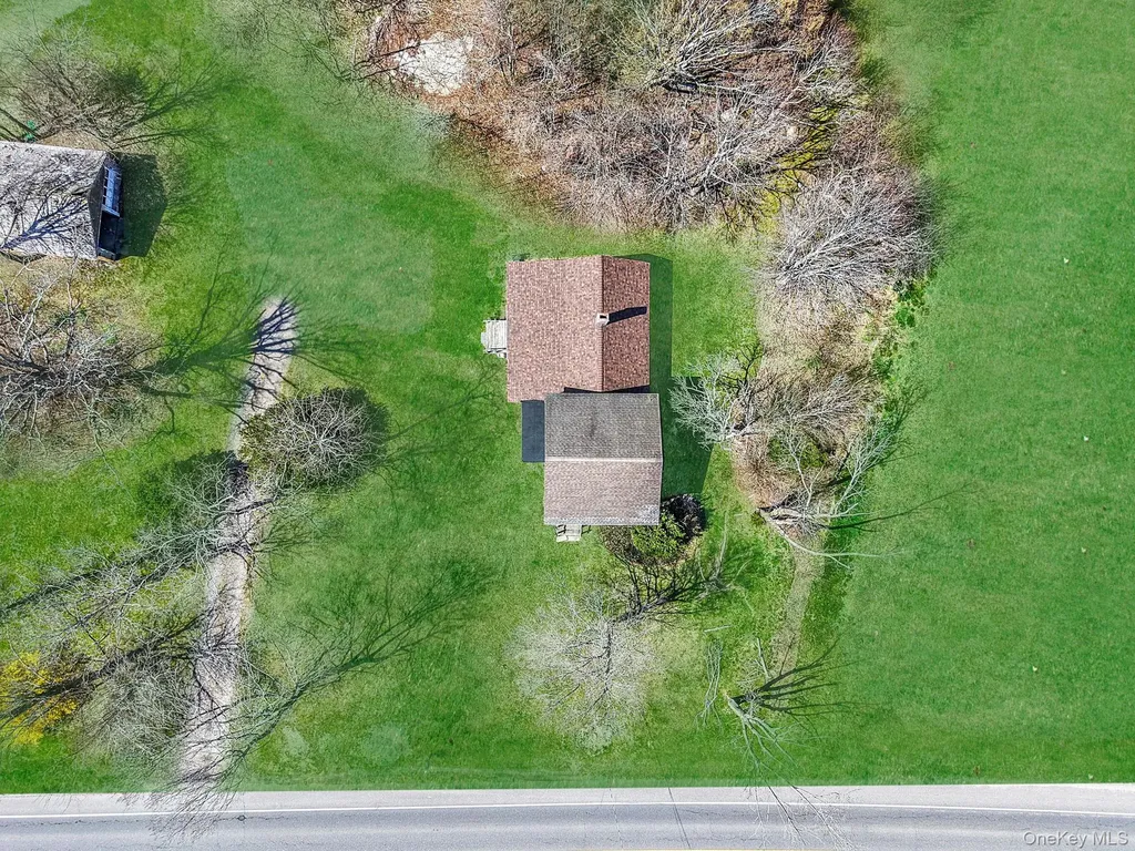 5528 Sound Avenue Riverhead NY 11901